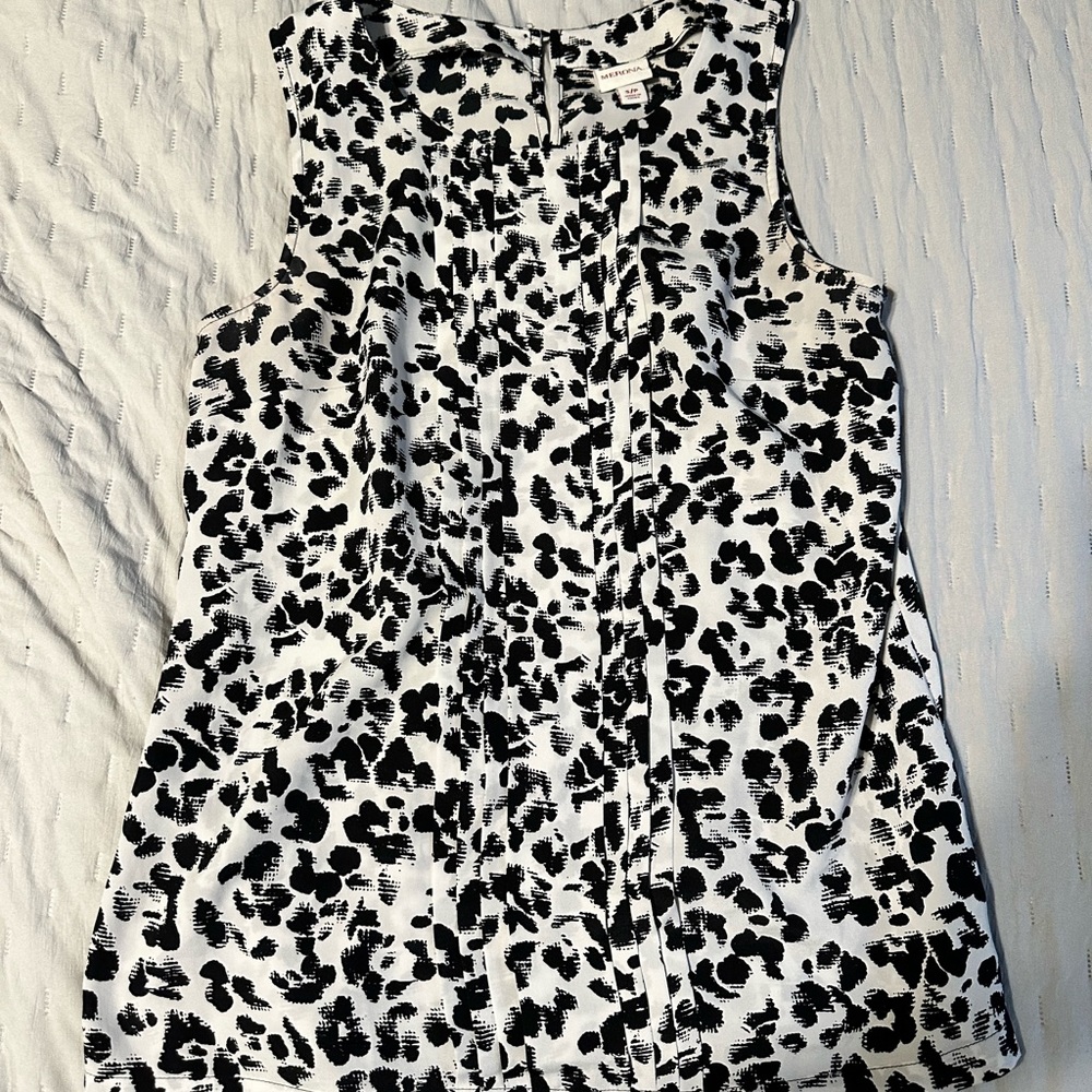 Merona Tank